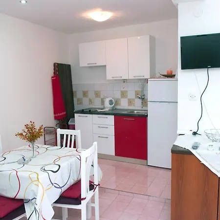 Apartment Rima *