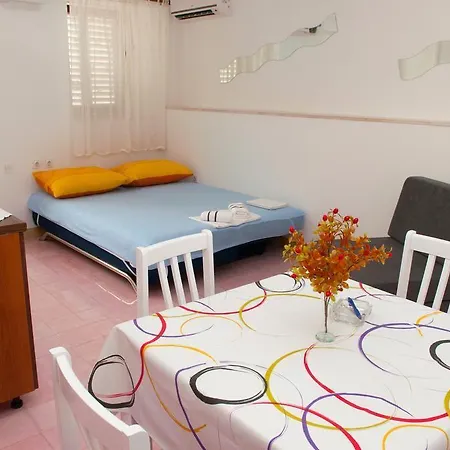 Apartment Rima *